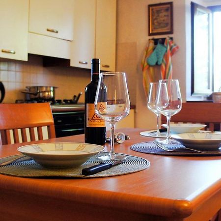 Soci Agriturismo Casa Agricola Rossi Appartamenti In Casentino מראה חיצוני תמונה