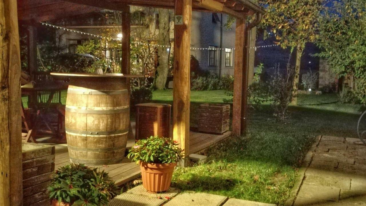 Soci Agriturismo Casa Agricola Rossi Appartamenti In Casentino מראה חיצוני תמונה