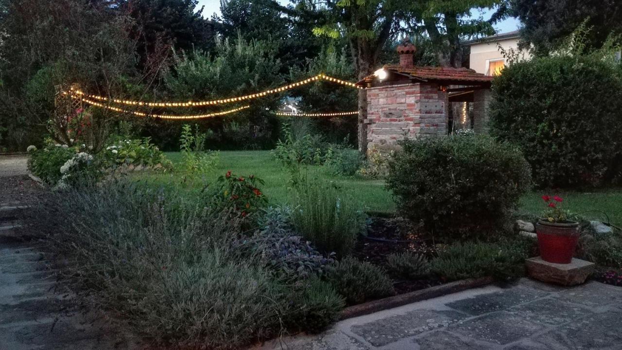 Soci Agriturismo Casa Agricola Rossi Appartamenti In Casentino מראה חיצוני תמונה